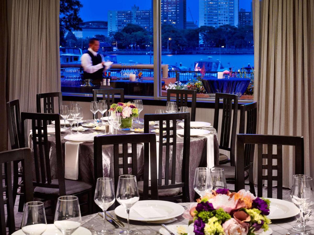 Hotel The Royal Sonesta Boston 4*