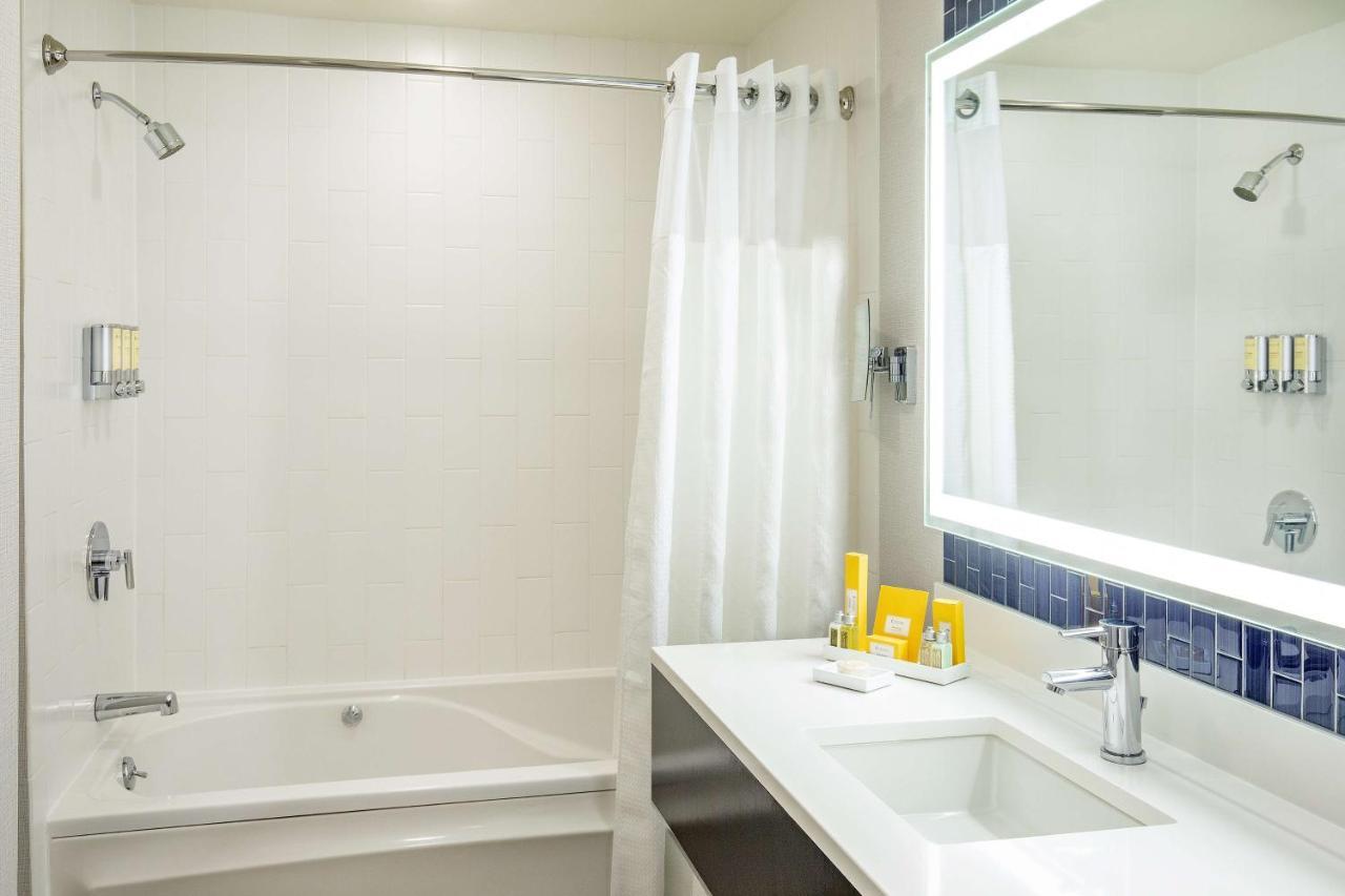 Hotel The Royal Sonesta Boston Cambridge